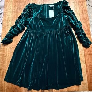 ANTONIO MELANI Velvet Long Sleeve Dress in Deep Green